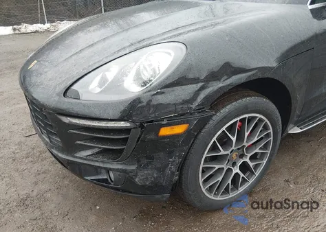 2015 Porsche Macan S z USA, uszkodzony, nr VIN WP1AB2A59FLB68441